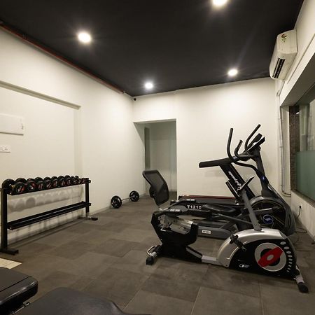 Freesia Residency By Express Inn - Нави Мумбай Екстериор снимка