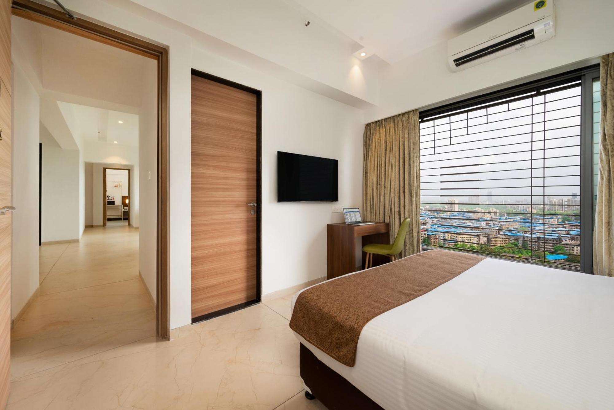 Freesia Residency By Express Inn - Нави Мумбай Екстериор снимка