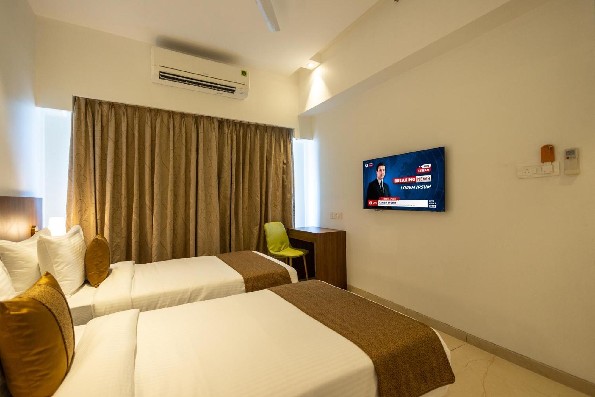 Freesia Residency By Express Inn - Нави Мумбай Екстериор снимка